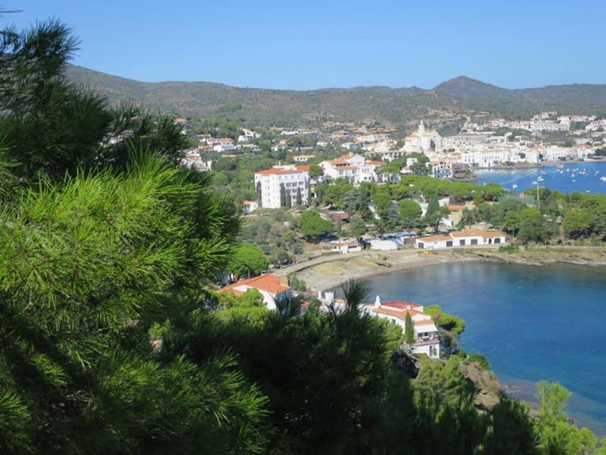 Come And Enjoy ! Cadaqués Esterno foto